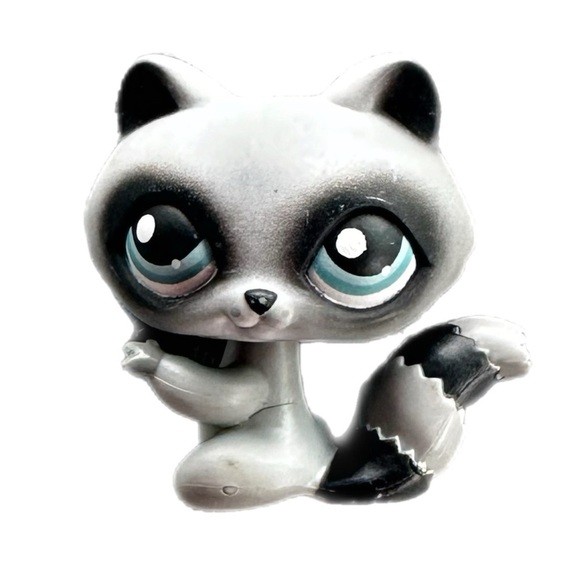 Littlest Pet Shop Grey Racoon #196 2006 - Picture 1 of 3
